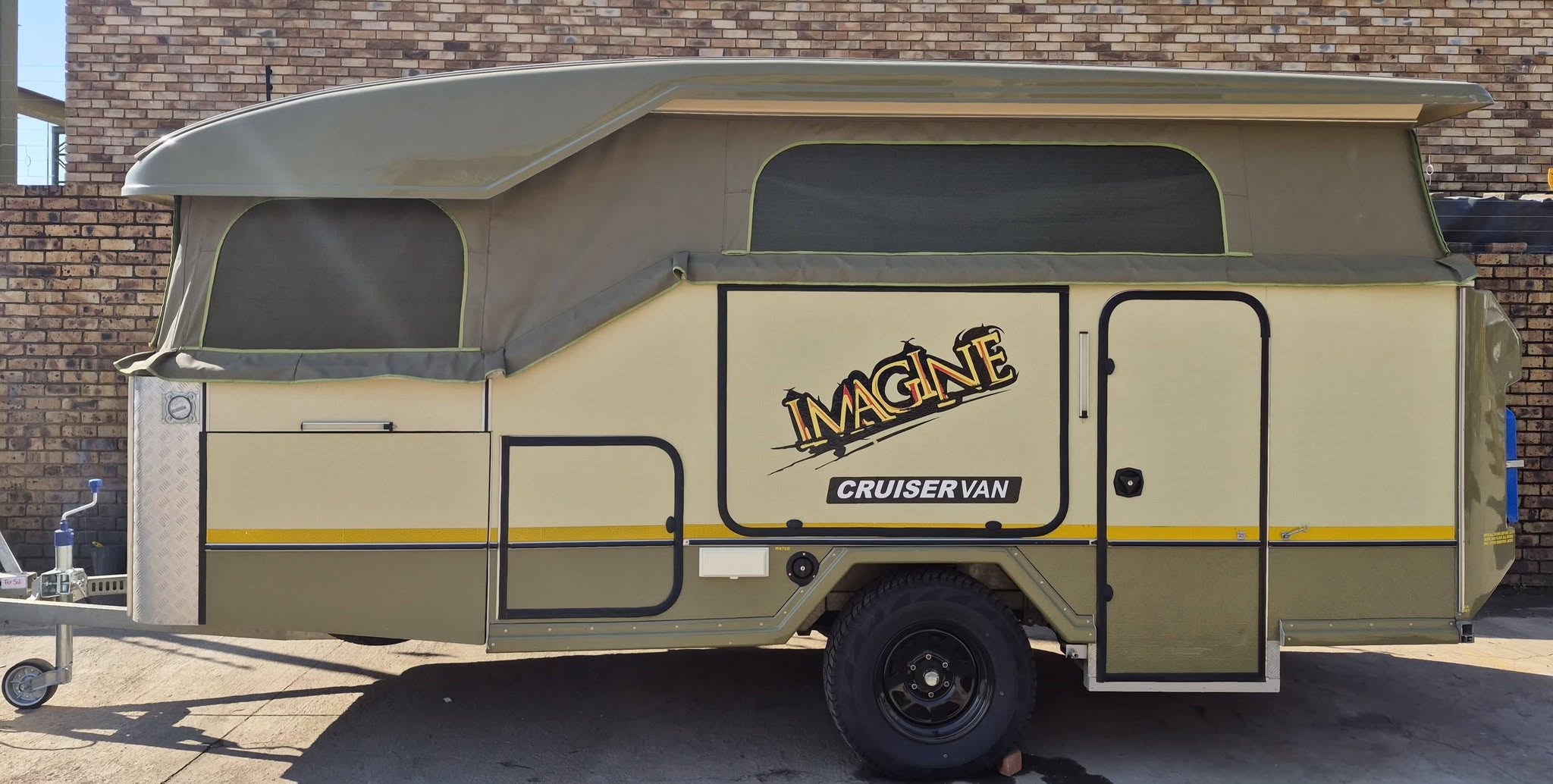 2018 Imagine Cruiservan